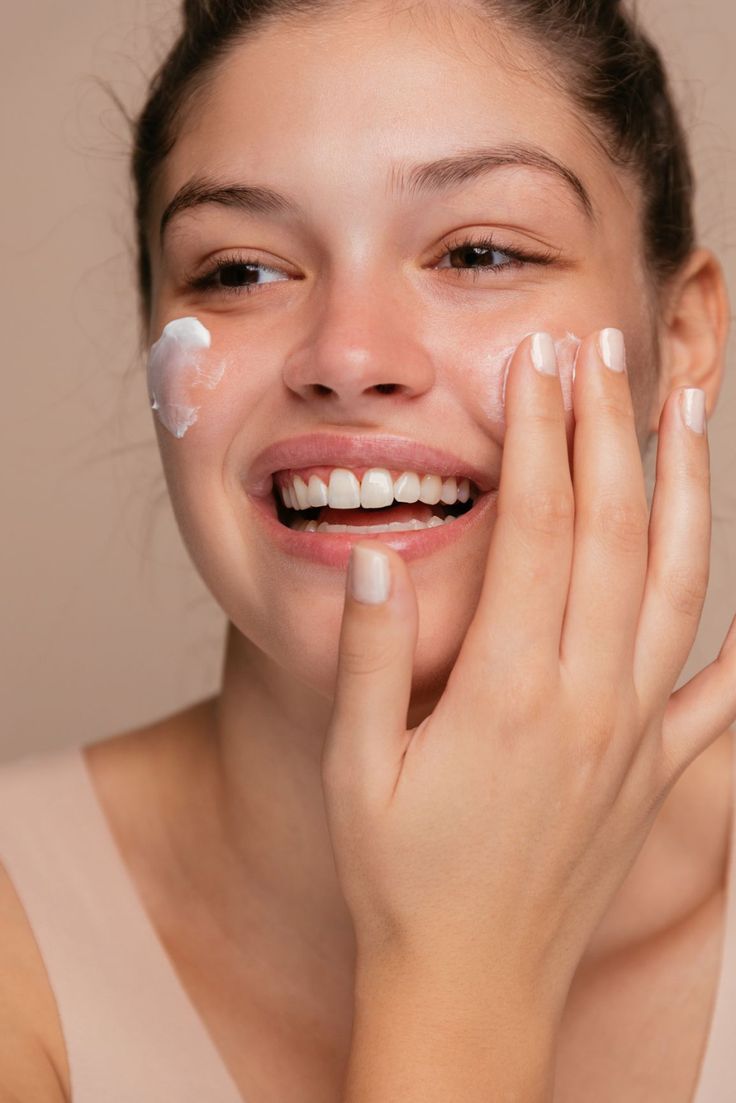 Cómo alisar el cabello de forma rápida y sencilla con una plancha